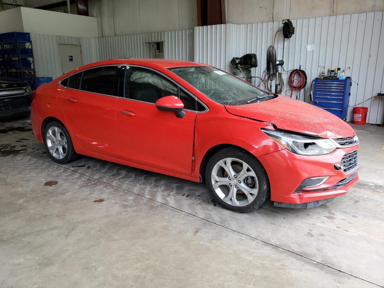 2017 CHEVROLET CRUZE PREM - Image 4