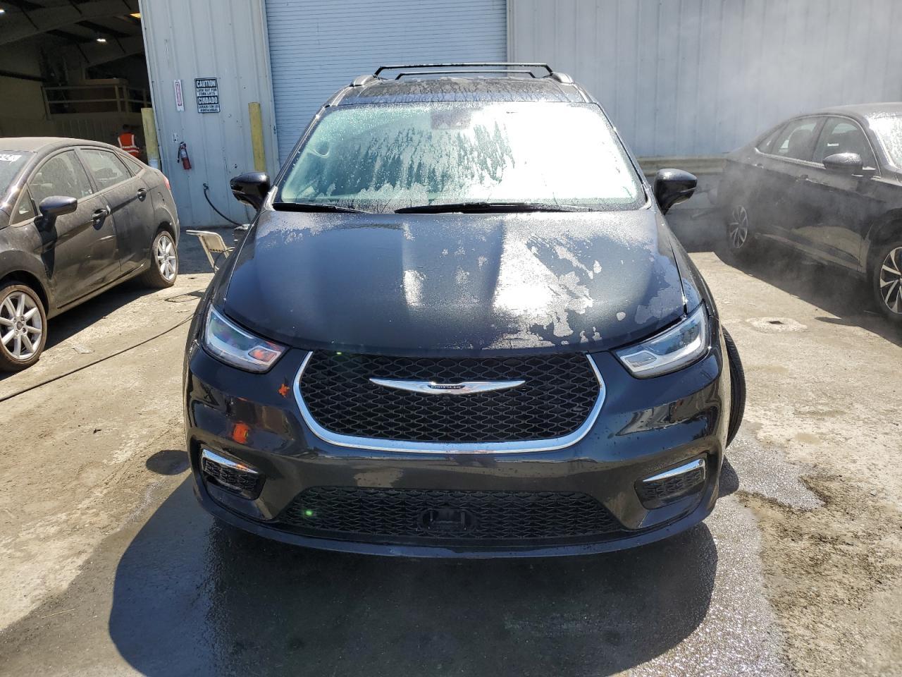 2022 CHRYSLER PACIFICA T - Image 5