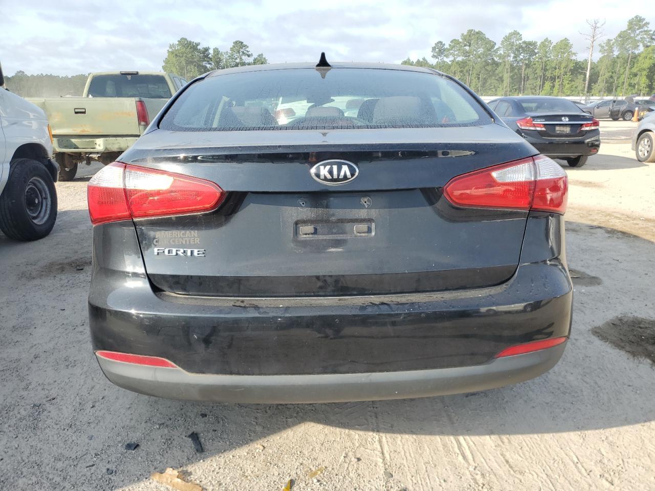 2015 KIA FORTE LX - Фото 6