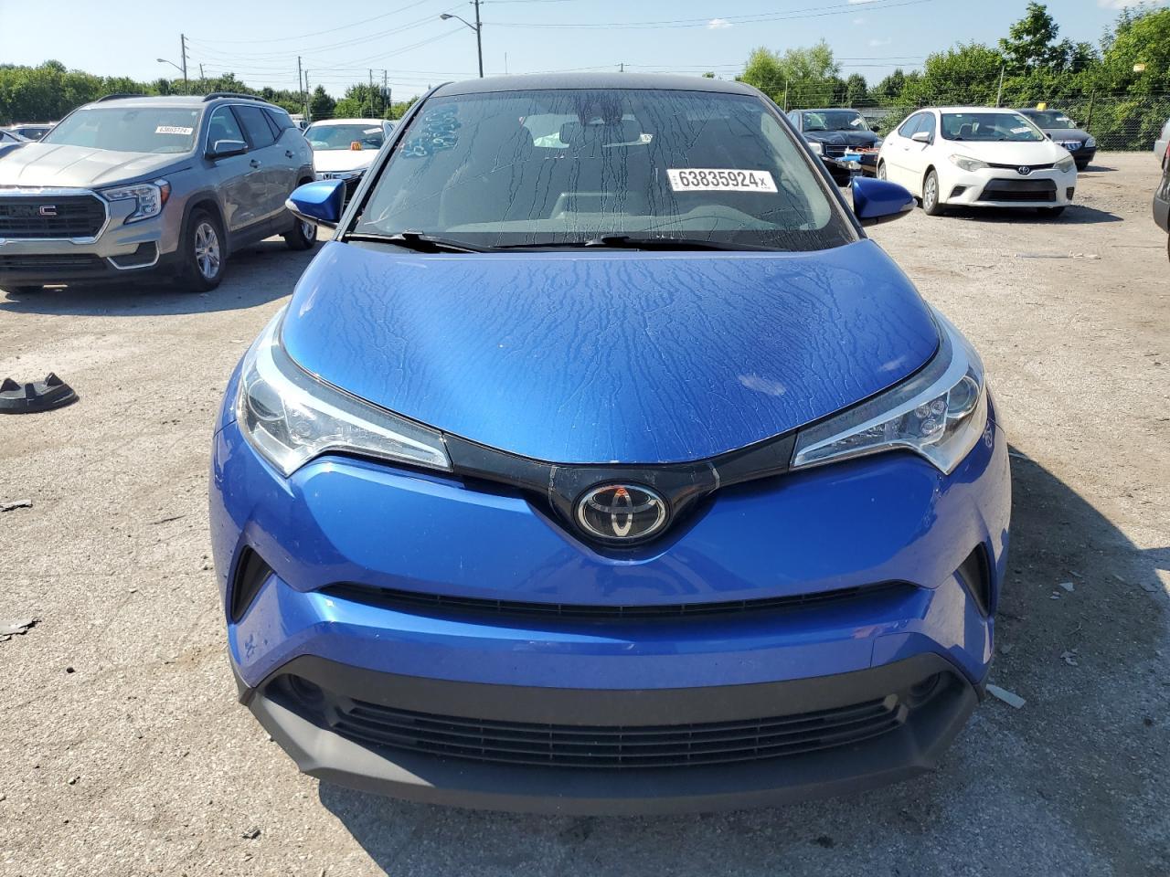 2019 TOYOTA C-HR XLE - Image 5