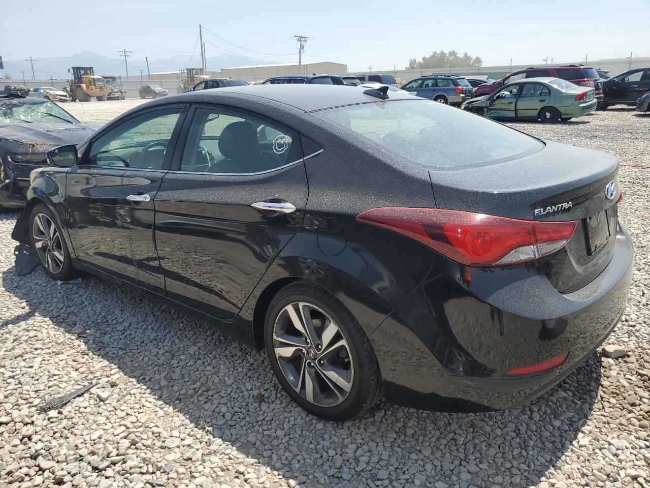 2014 HYUNDAI ELANTRA SE - Image 2