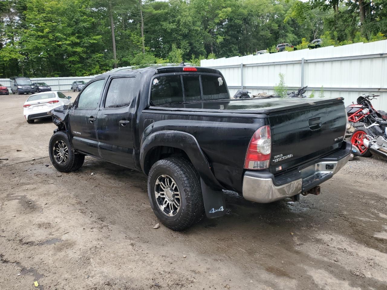 2014 TOYOTA TACOMA DOU - Фото 2