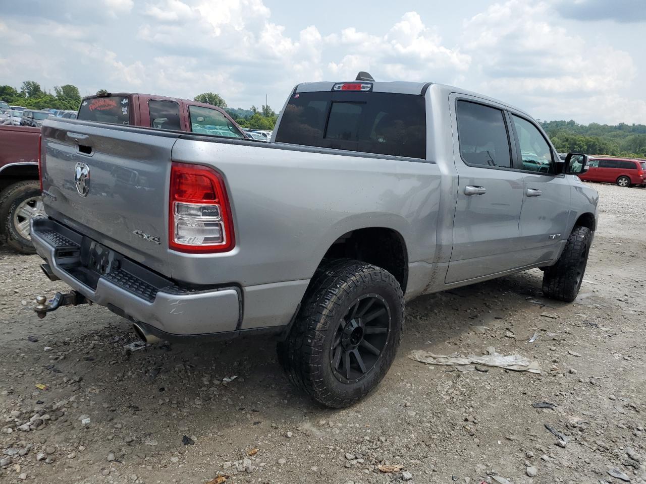 2019 RAM 1500 BIG H - Фото 3