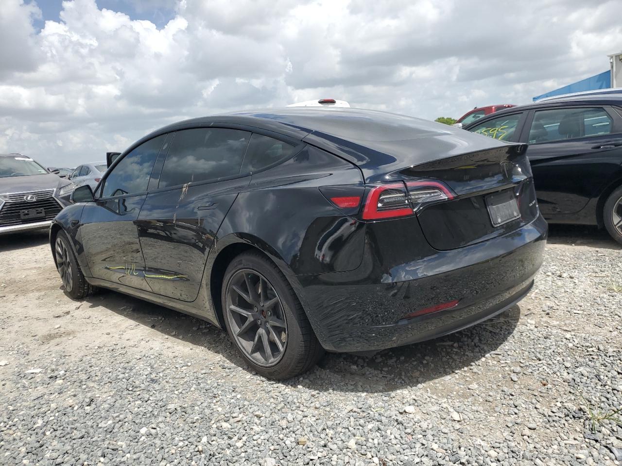 2021 TESLA MODEL 3 - Фото 2