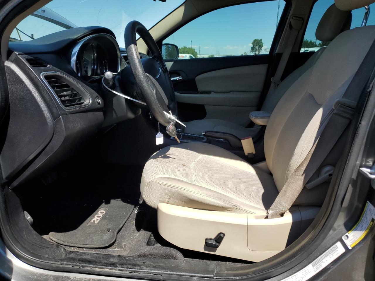 2013 CHRYSLER 200 LX - Фото 7