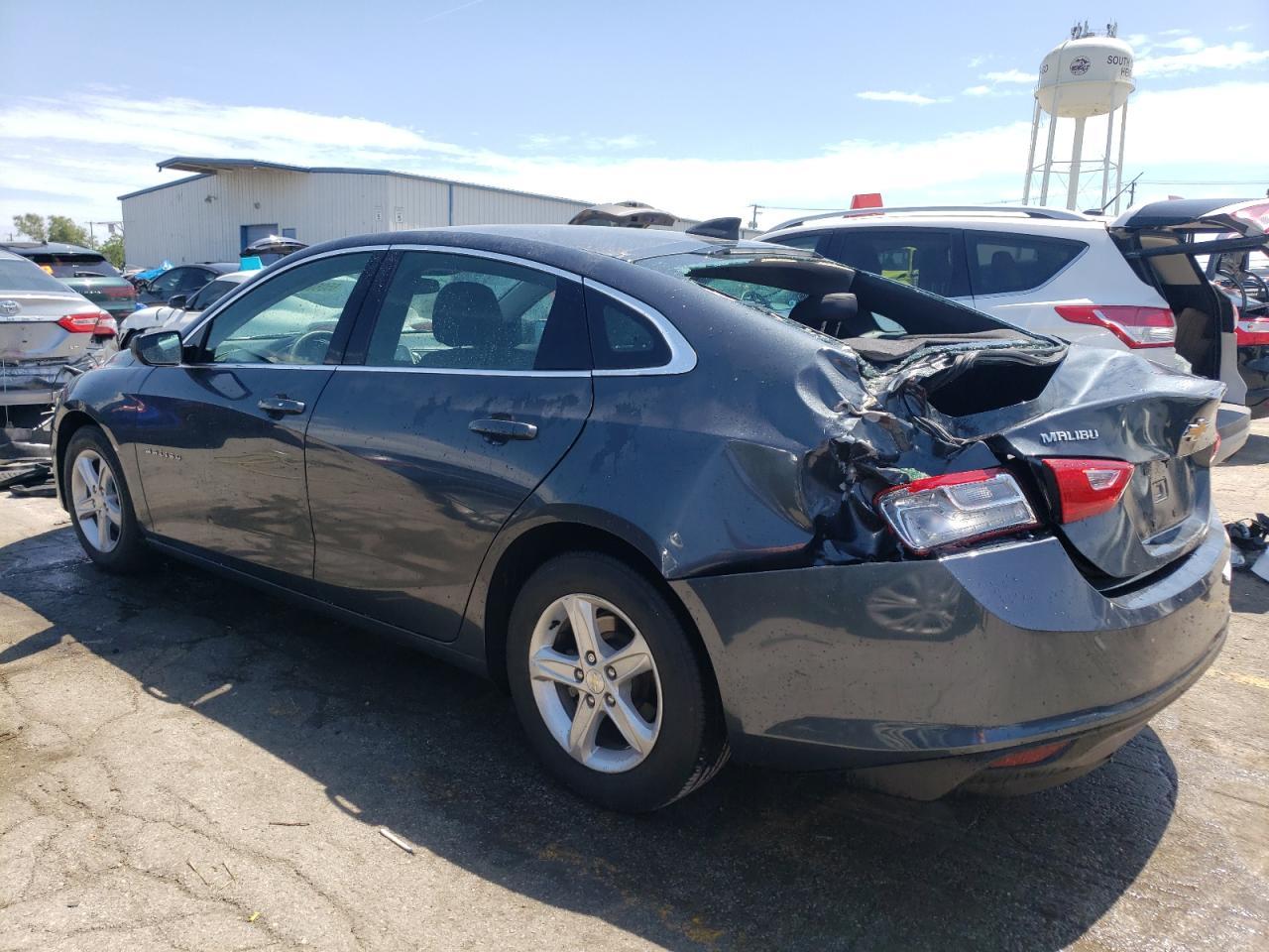2019 CHEVROLET MALIBU LS - Фото 2
