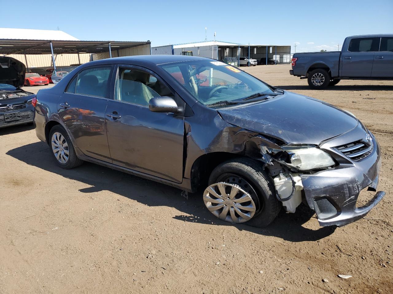 2013 TOYOTA COROLLA BA - Фото 4