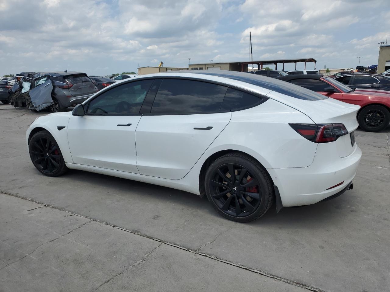 2019 TESLA MODEL 3 - Фото 2