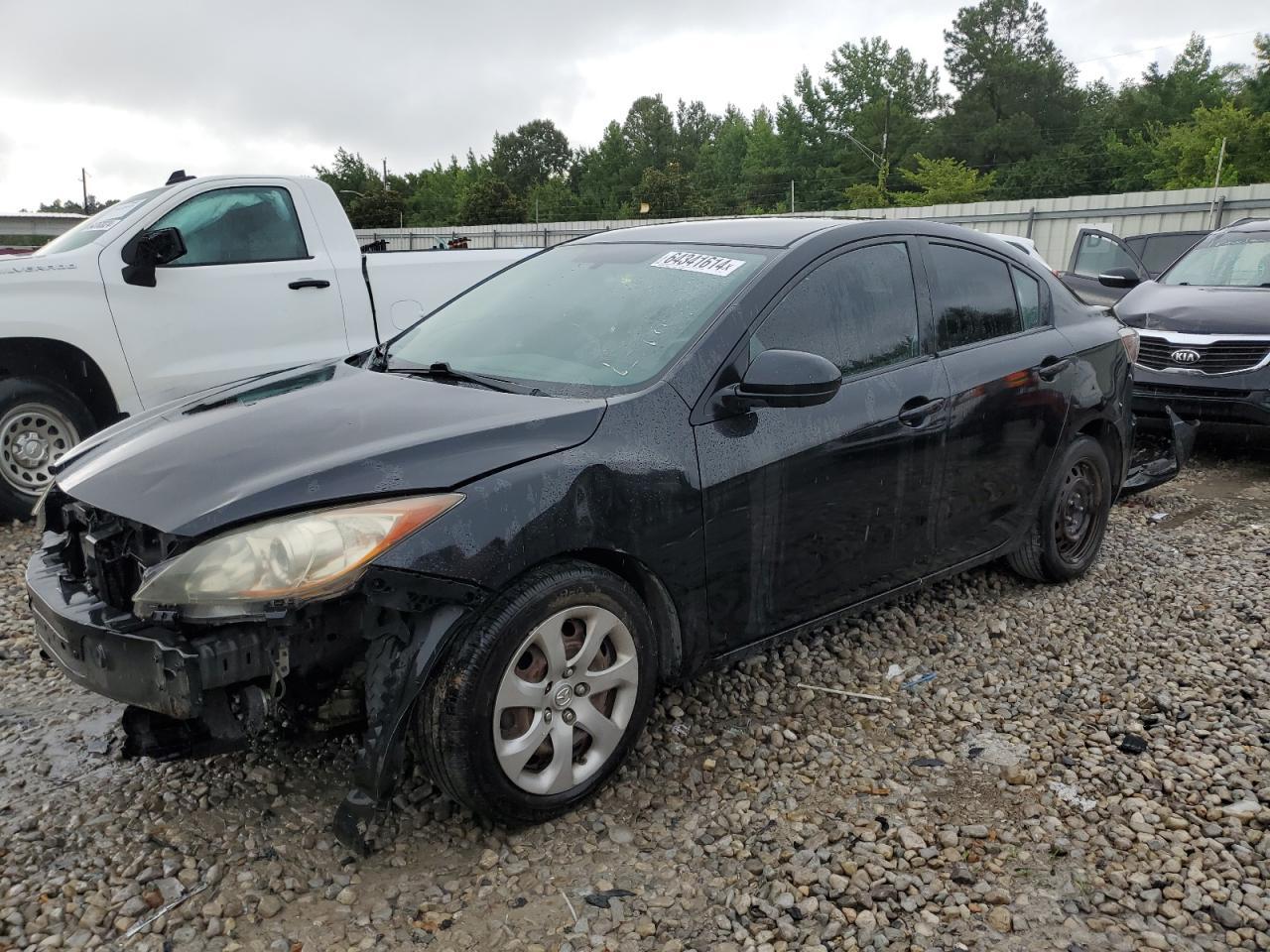 2013 MAZDA 3 I