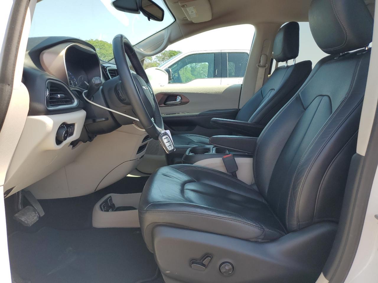 2017 CHRYSLER PACIFICA T - Image 7