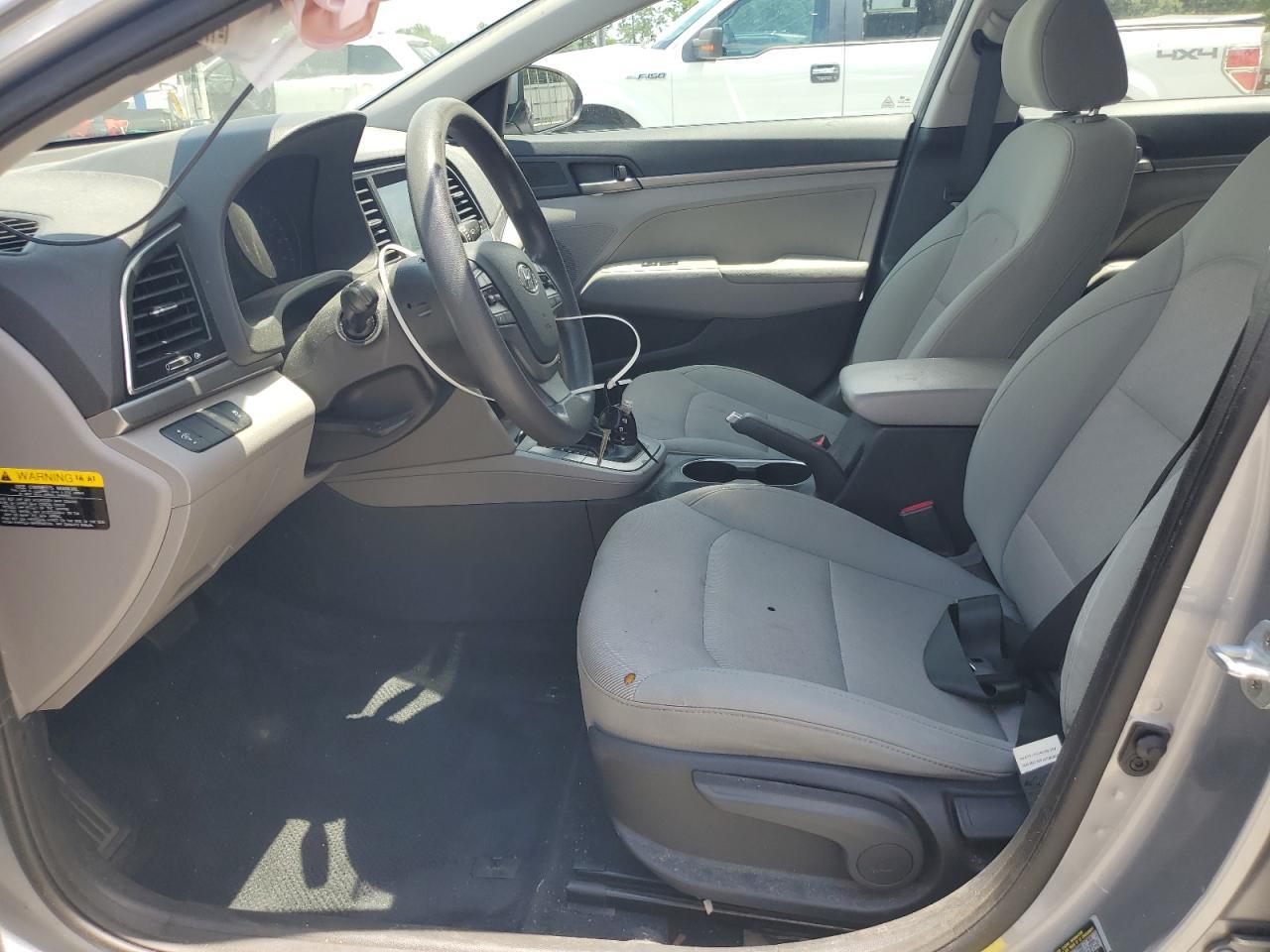 2017 HYUNDAI ELANTRA SE - Image 7