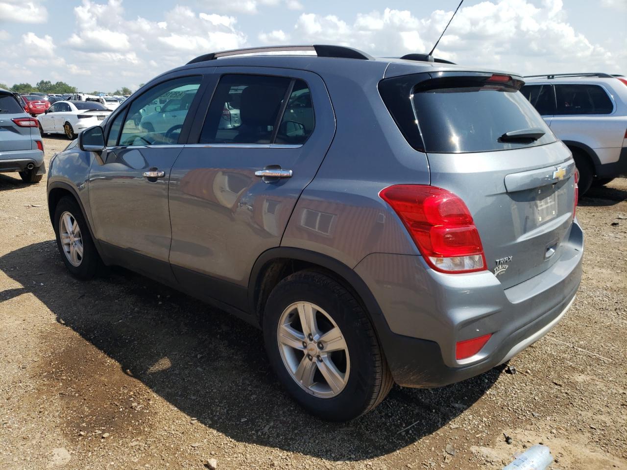 2019 CHEVROLET TRAX 1LT - Фото 2