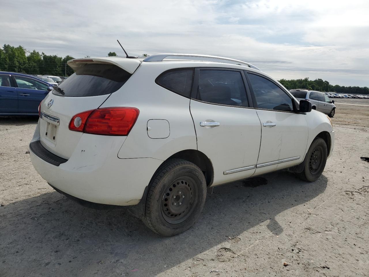2015 NISSAN ROGUE SELE - Image 3