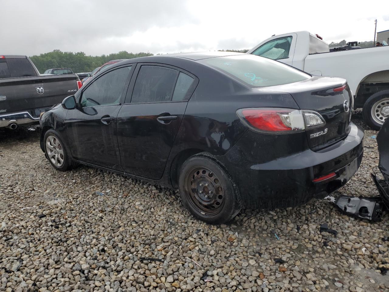 2013 MAZDA 3 I - Фото 2