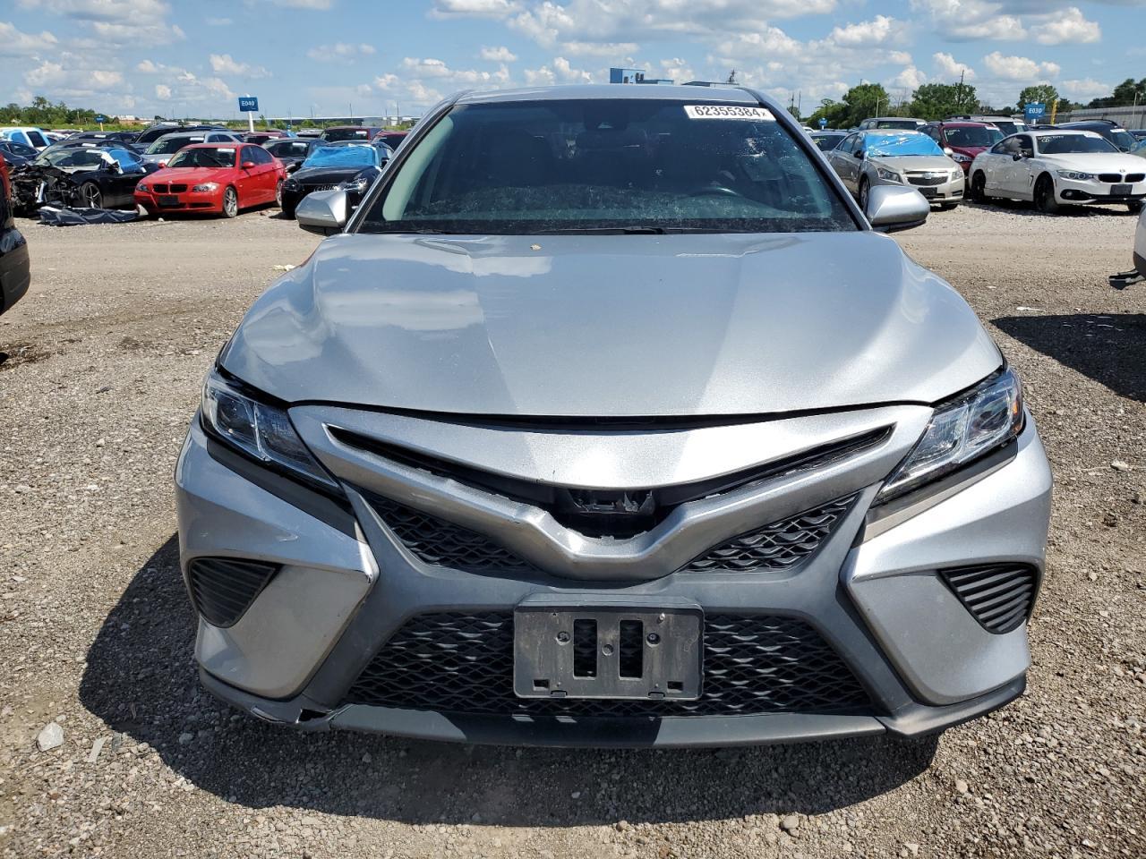 2020 TOYOTA CAMRY SE - Image 5