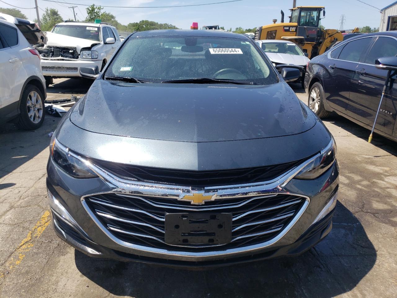 2019 CHEVROLET MALIBU LS - Фото 5