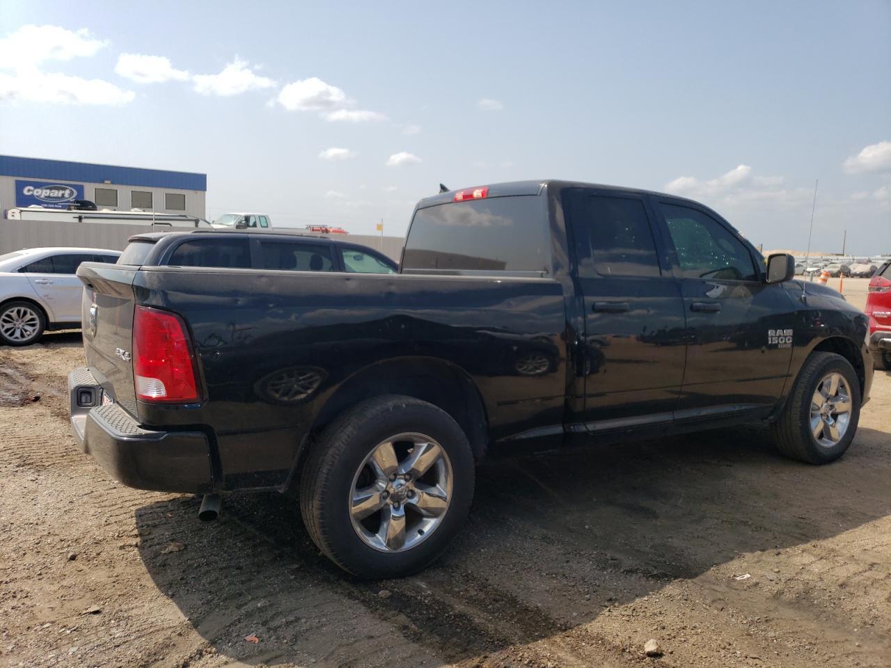 2019 RAM 1500 CLASS - Image 3