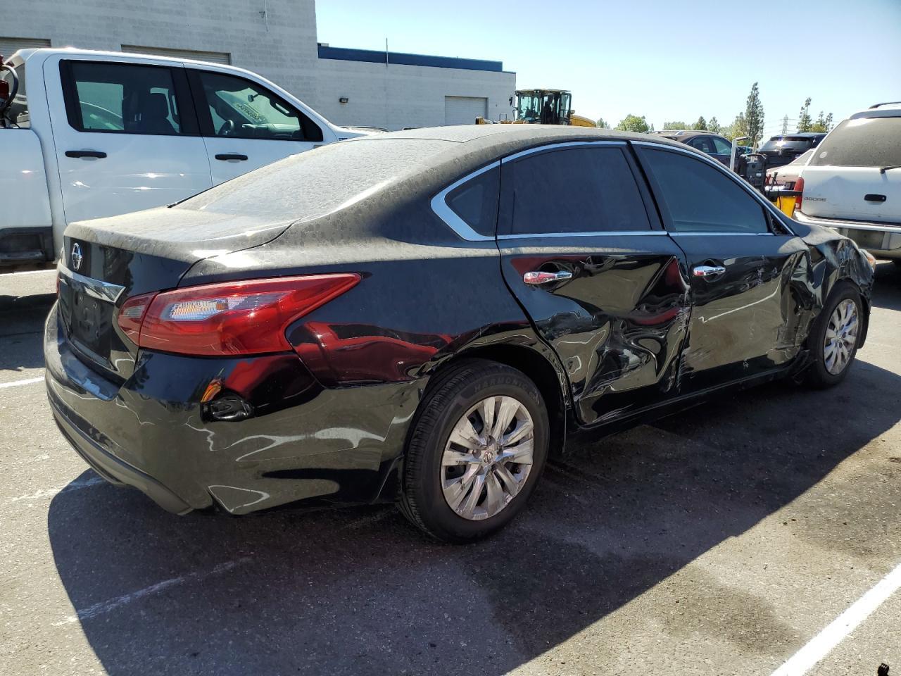 2018 NISSAN ALTIMA 2.5 - Фото 3