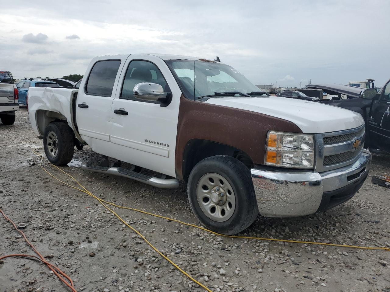 2013 CHEVROLET SILVERADO - Фото 4