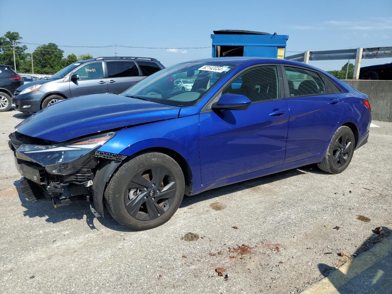 2022 HYUNDAI ELANTRA SE