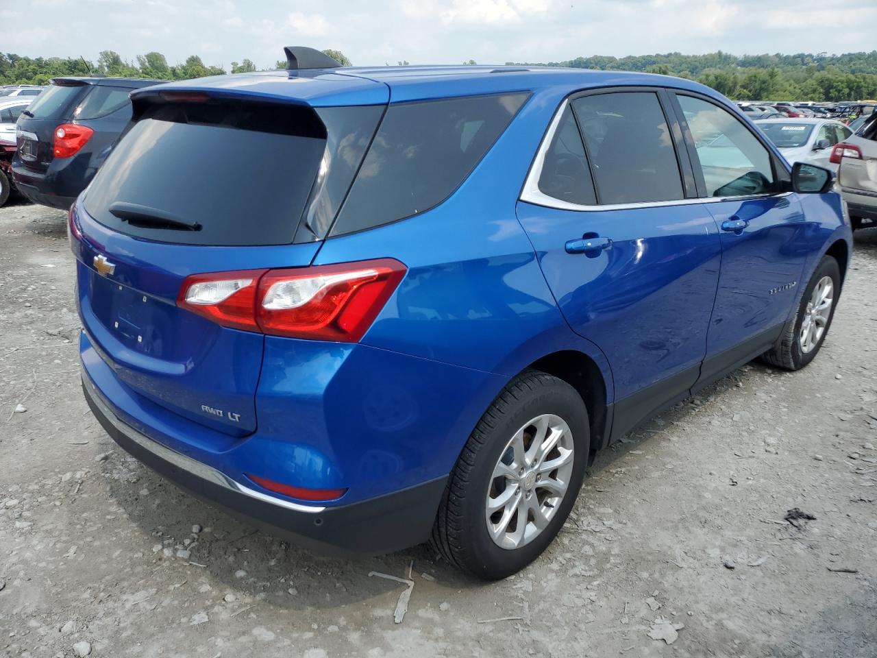 2019 CHEVROLET EQUINOX LT - Image 3