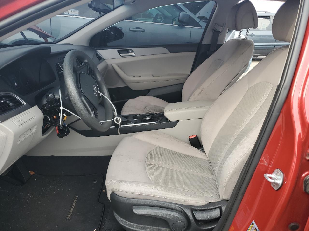2017 HYUNDAI SONATA SE - Фото 7