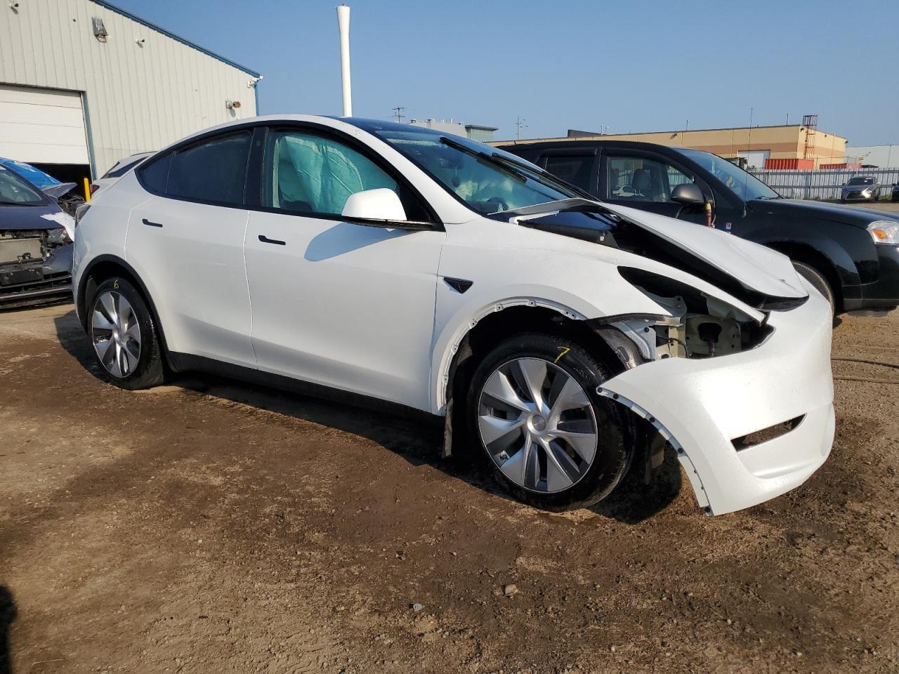 2023 TESLA MODEL Y - Фото 4