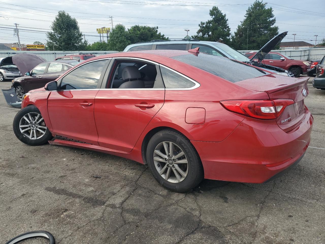2017 HYUNDAI SONATA SE - Фото 2