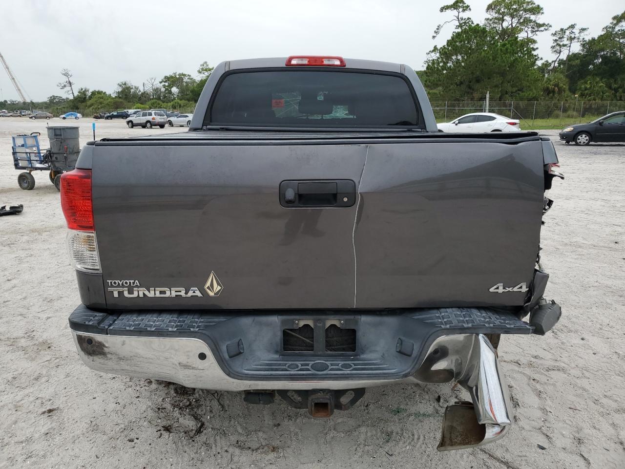 2012 TOYOTA TUNDRA CRE - Image 6