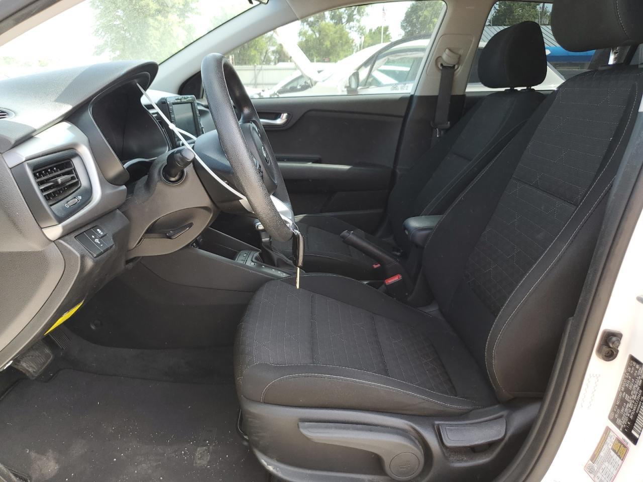 2020 KIA RIO LX - Фото 7