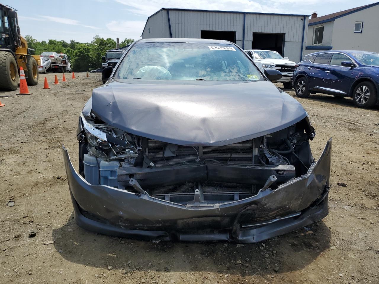 2014 TOYOTA CAMRY L - Image 5