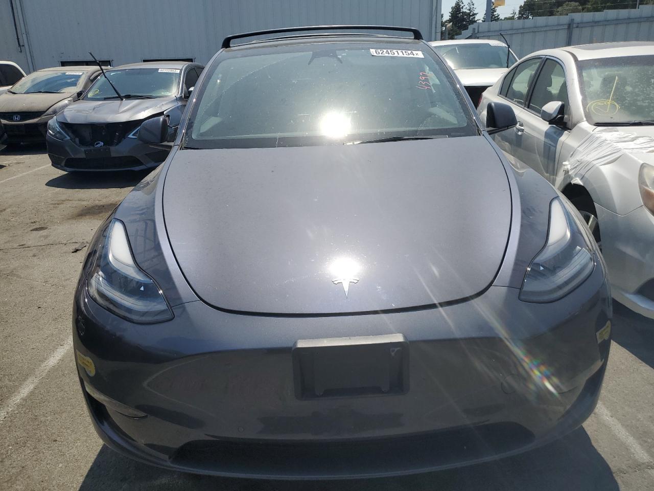 2022 TESLA MODEL Y - Фото 5