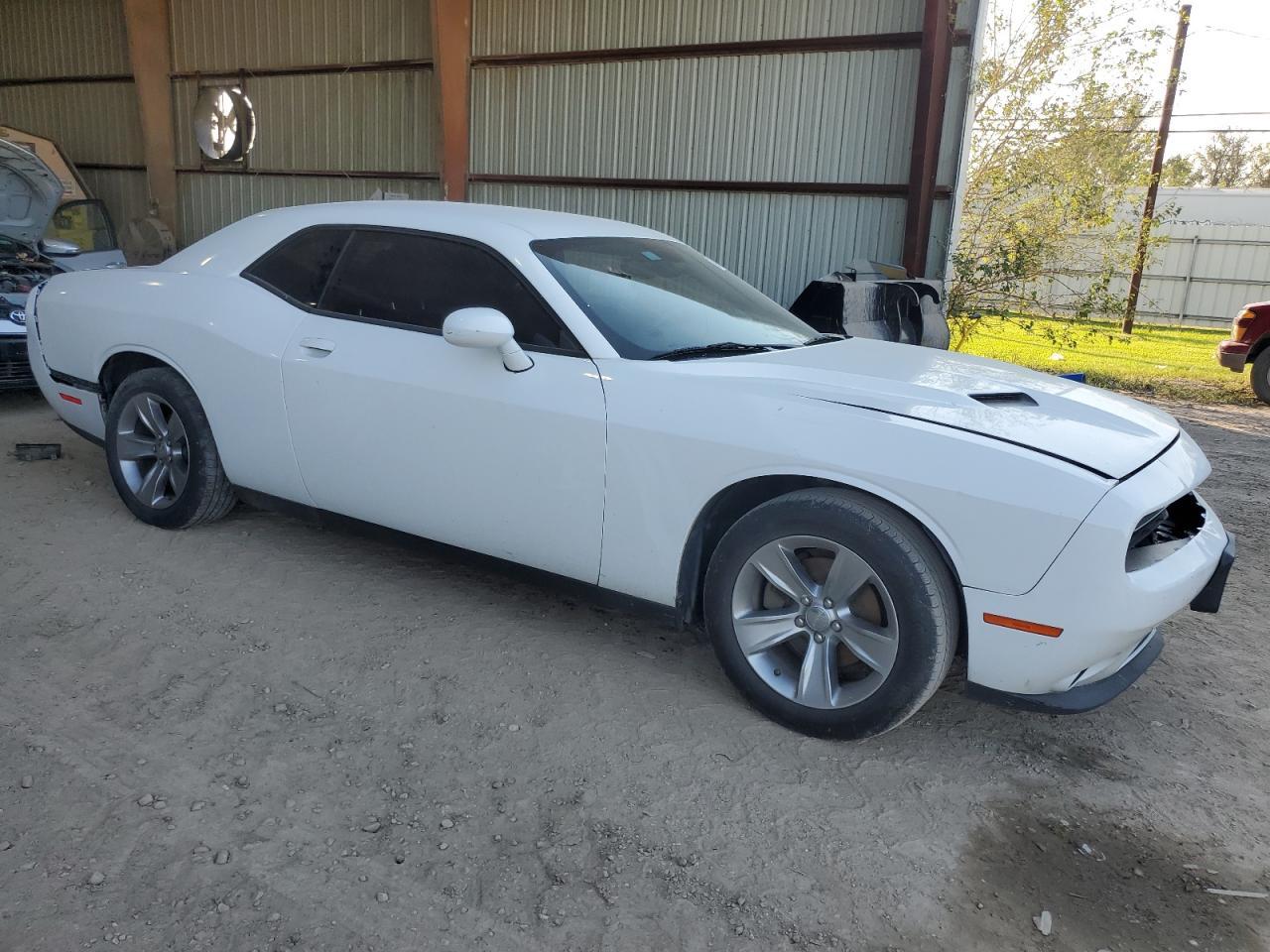 2016 DODGE CHALLENGER - Image 4