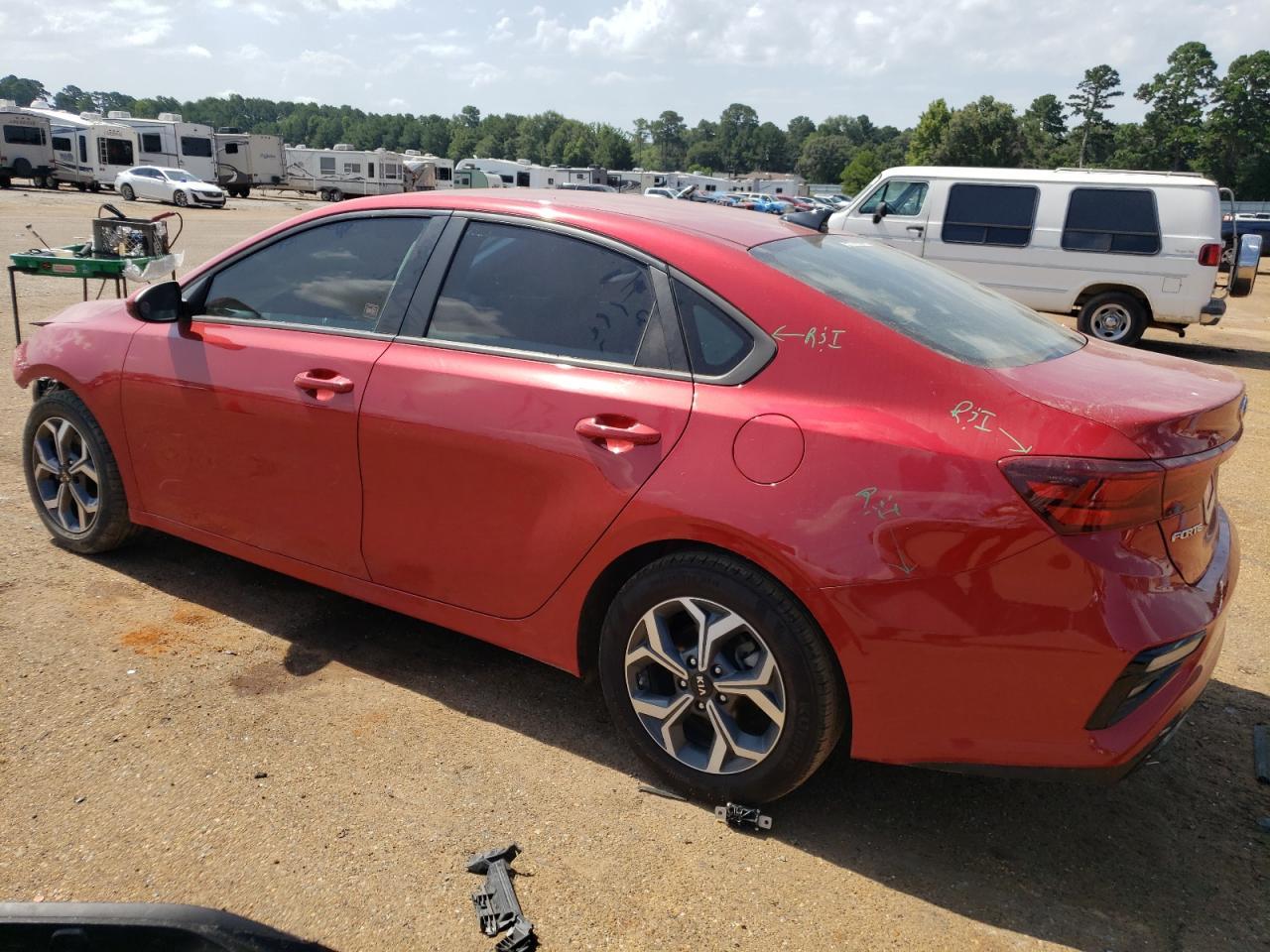 2021 KIA FORTE FE - Фото 2