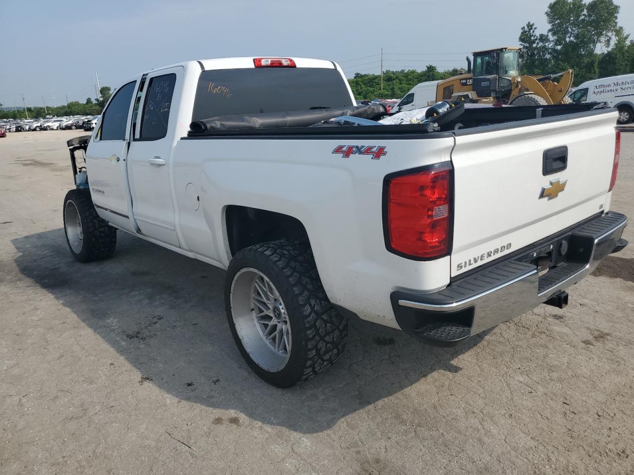 2015 CHEVROLET SILVERADO - Фото 2