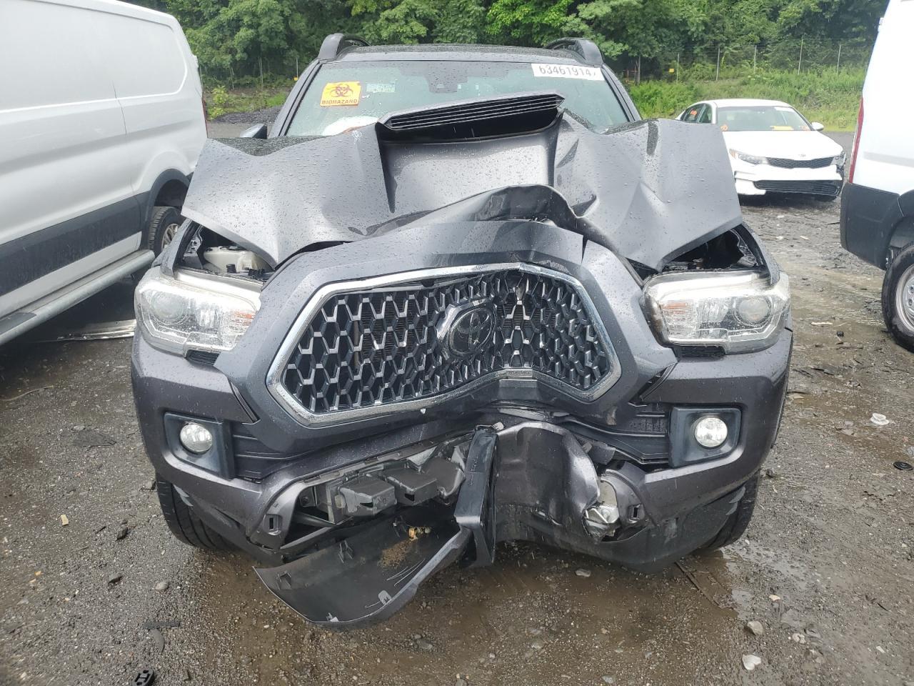 2019 TOYOTA TACOMA DOU - Фото 5