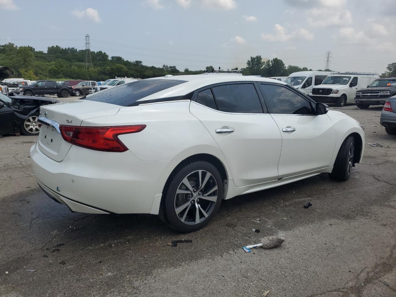 2016 NISSAN MAXIMA 3.5 - Фото 3