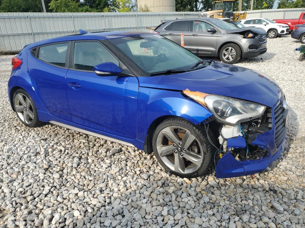 2014 HYUNDAI VELOSTER T - Фото 4