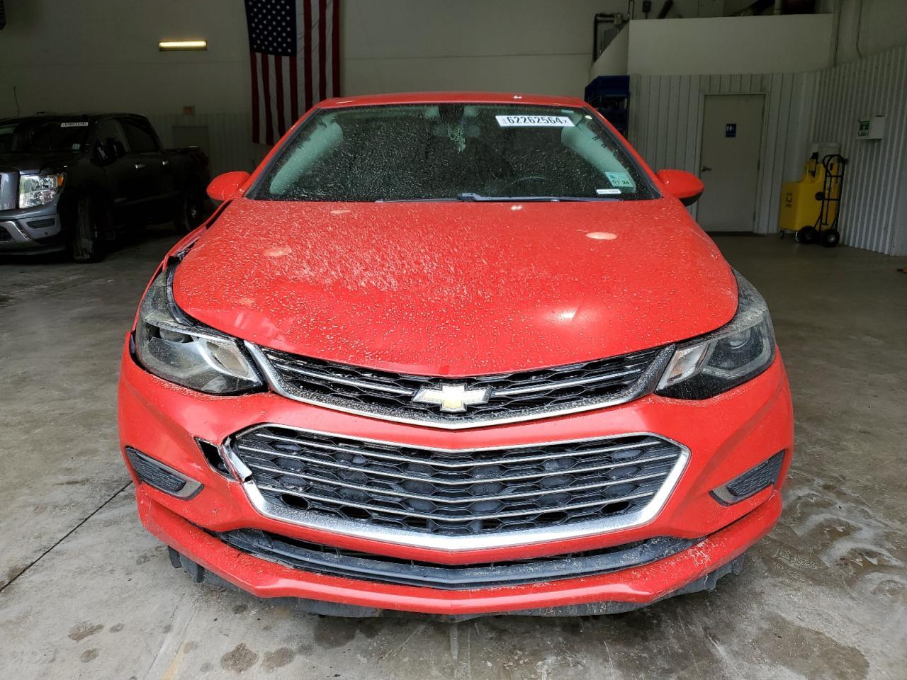 2017 CHEVROLET CRUZE PREM - Image 5