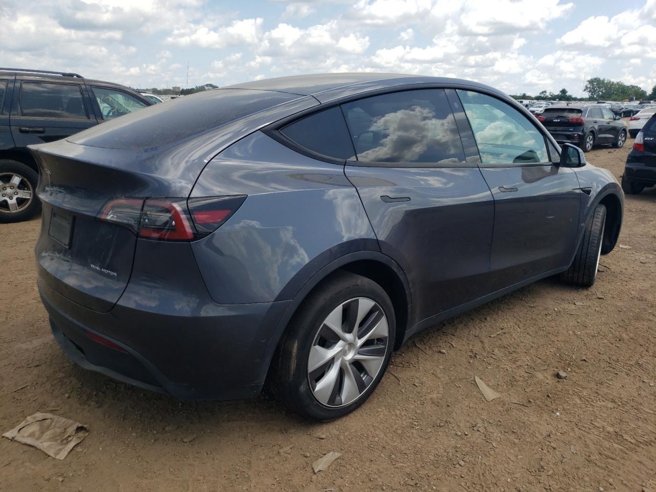 2022 TESLA MODEL Y - Image 3