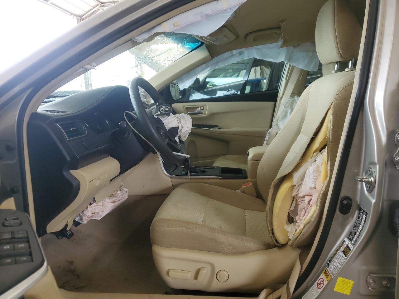 2017 TOYOTA CAMRY LE - Фото 7