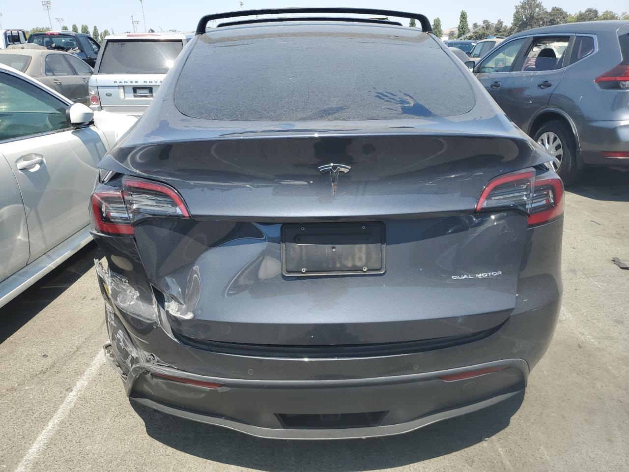 2022 TESLA MODEL Y - Фото 6