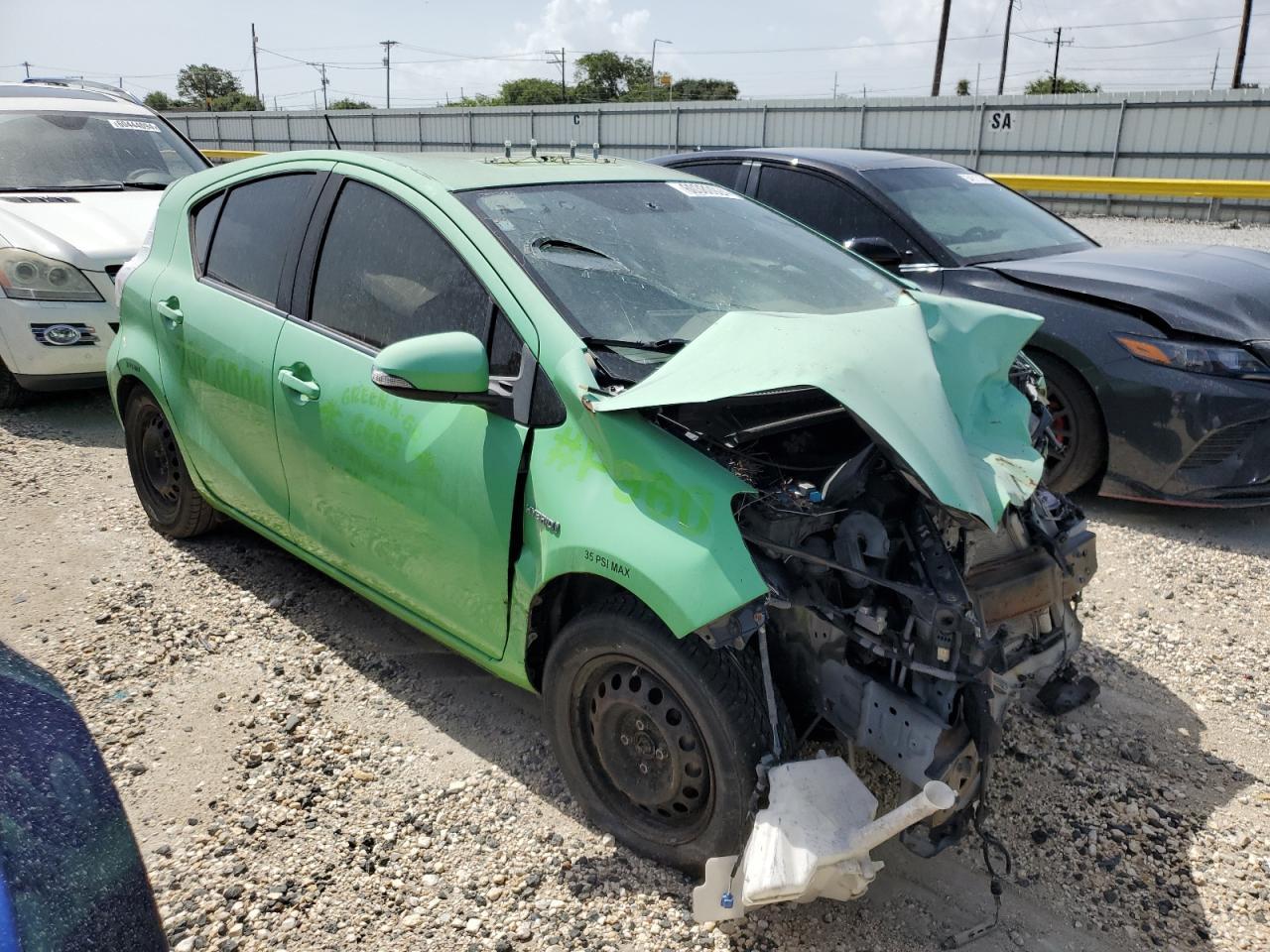 2013 TOYOTA PRIUS C - Image 4