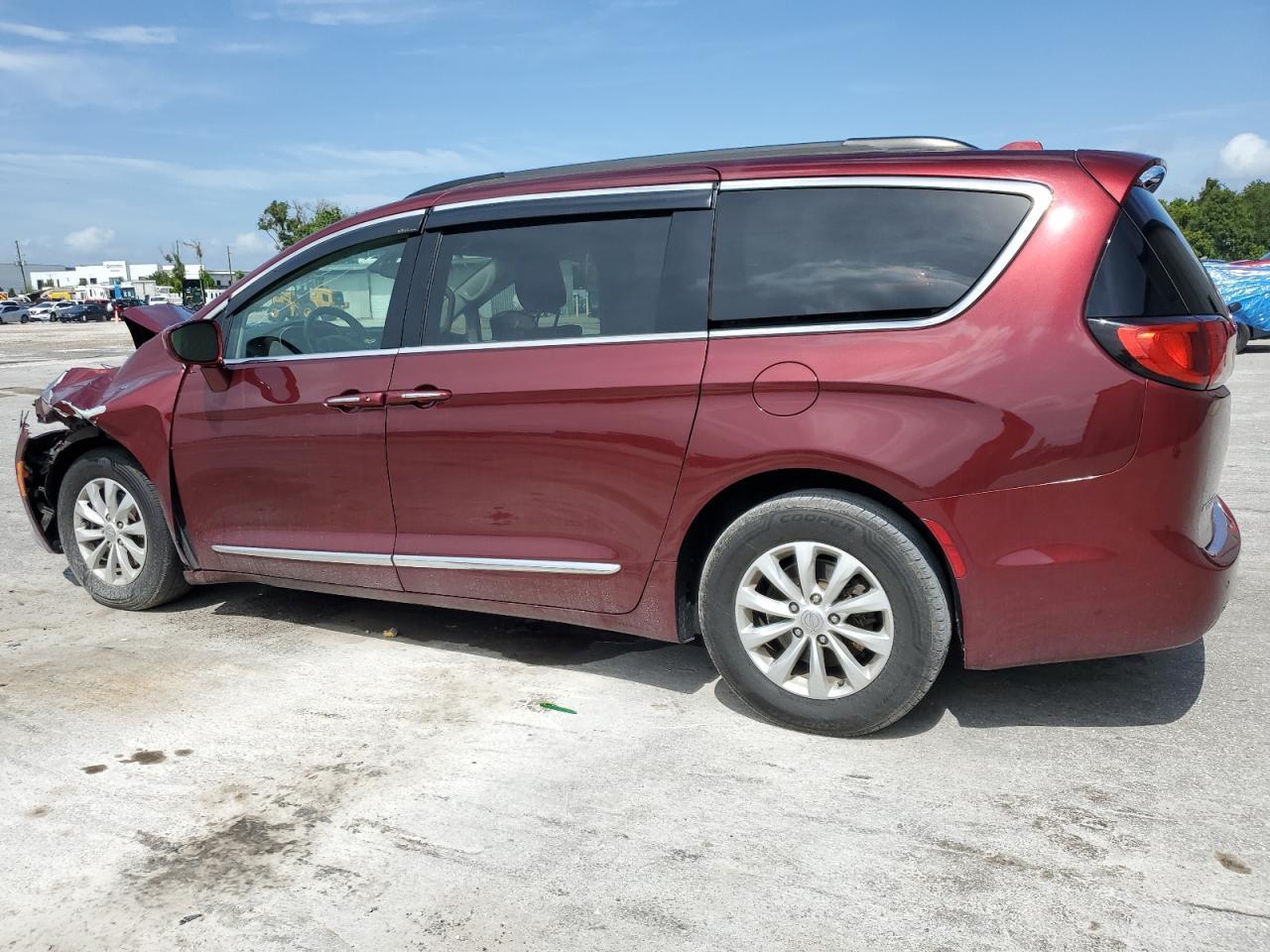 2017 CHRYSLER PACIFICA T - Фото 2