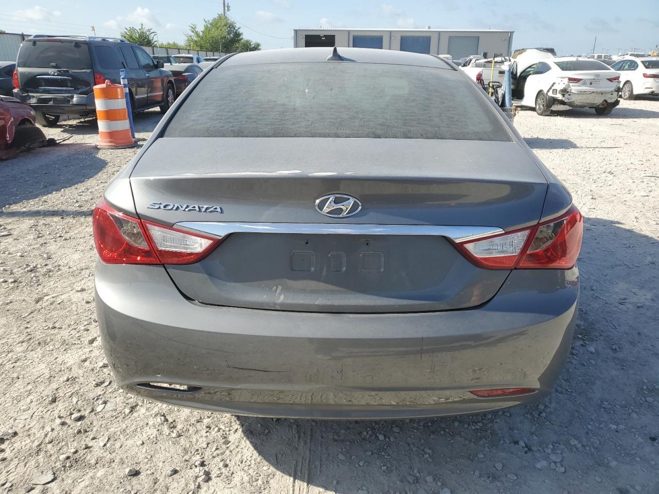 2013 HYUNDAI SONATA GLS - Фото 6