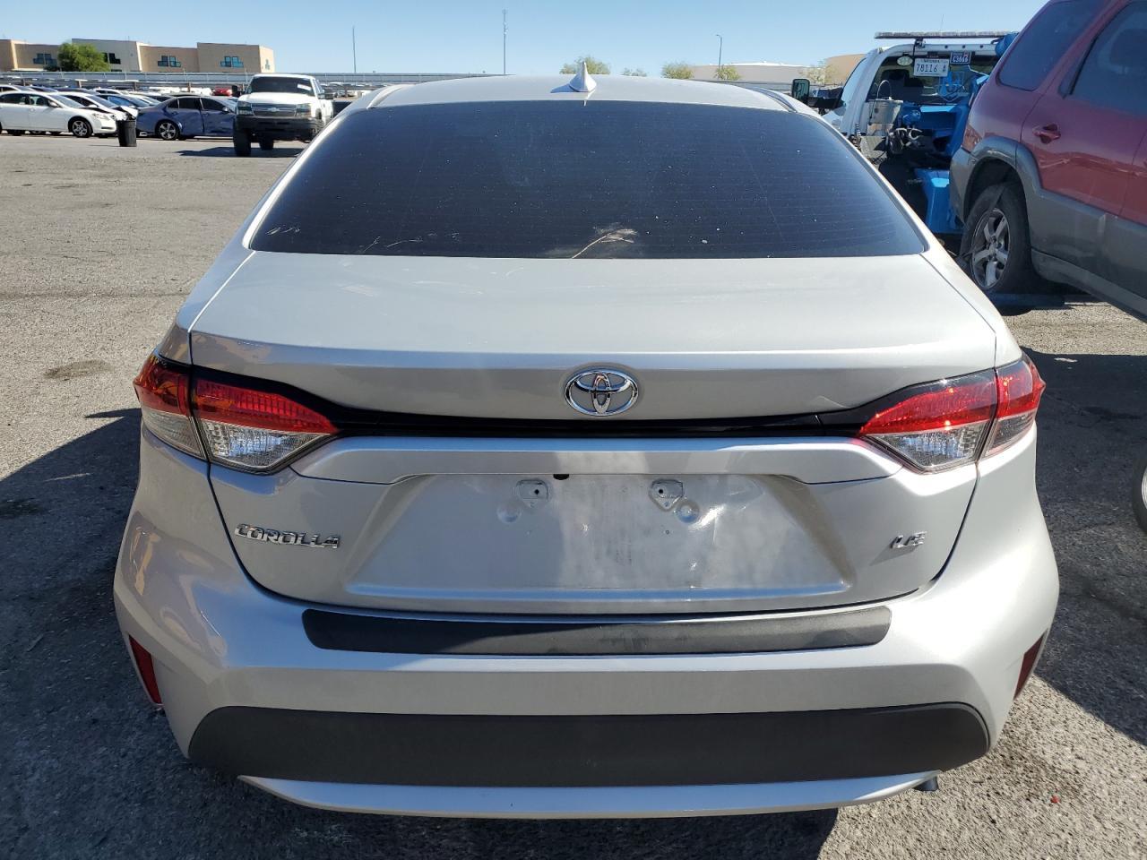 2020 TOYOTA COROLLA LE - Фото 6