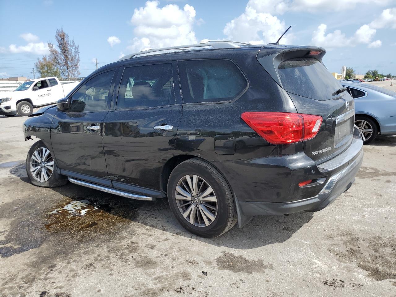 2018 NISSAN PATHFINDER - Image 2