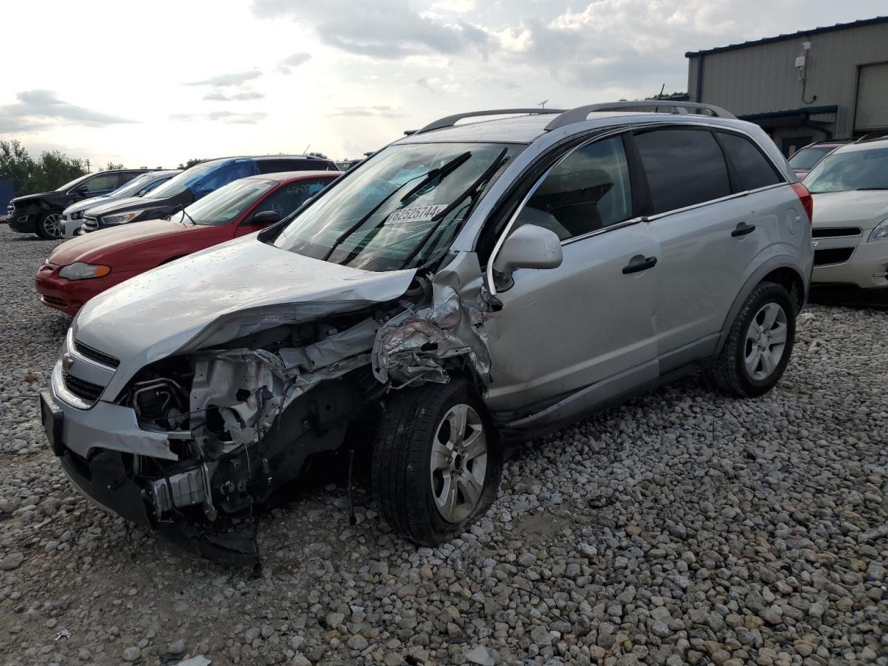 2014 CHEVROLET CAPTIVA LS car image