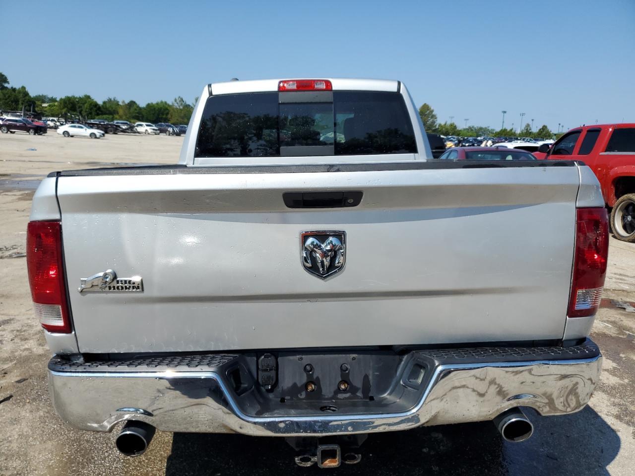 2014 RAM 1500 SLT - Image 6