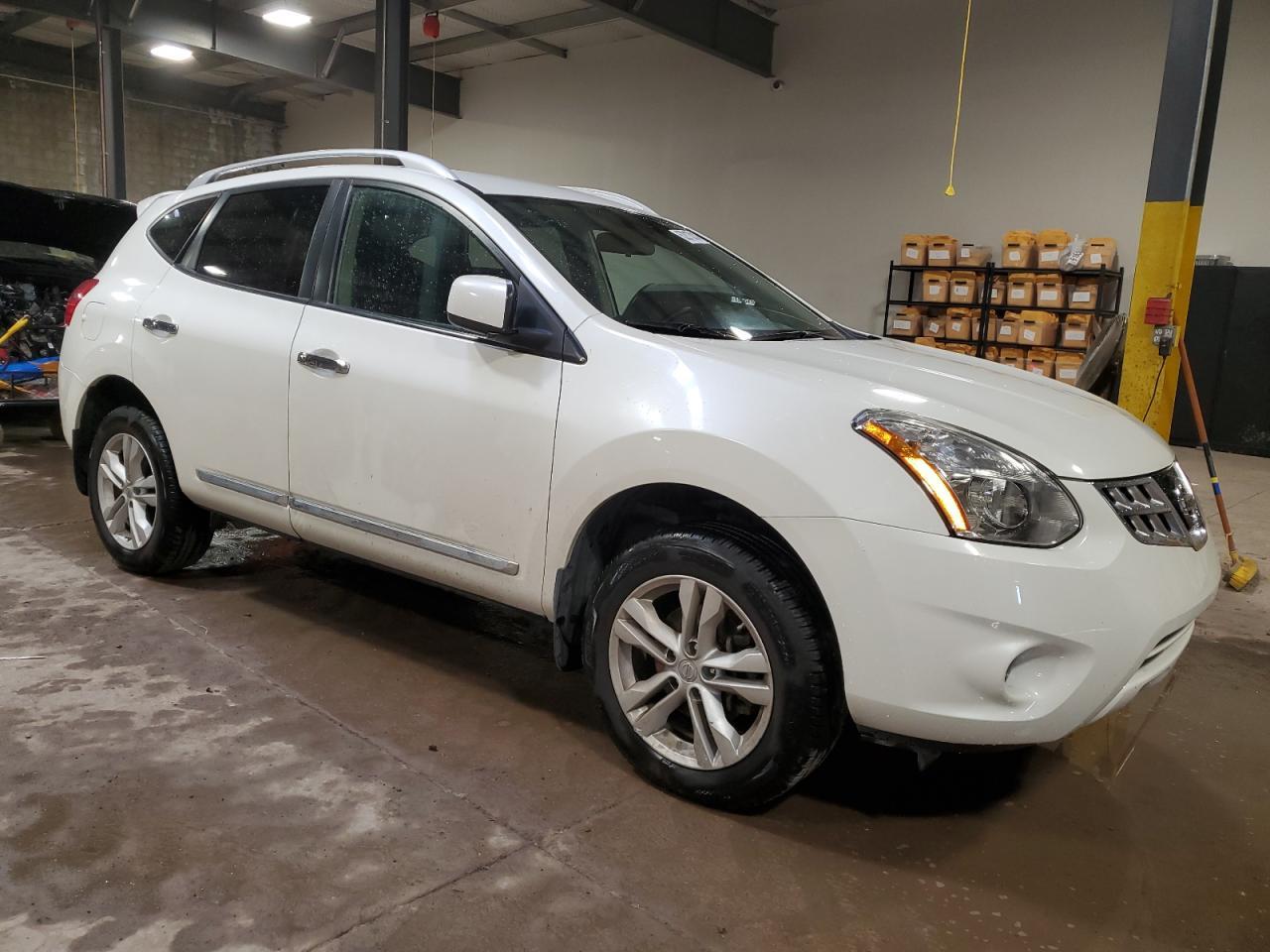 2013 NISSAN ROGUE S - Image 4